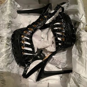 Gianni Bini Saucy Platform Slingback…